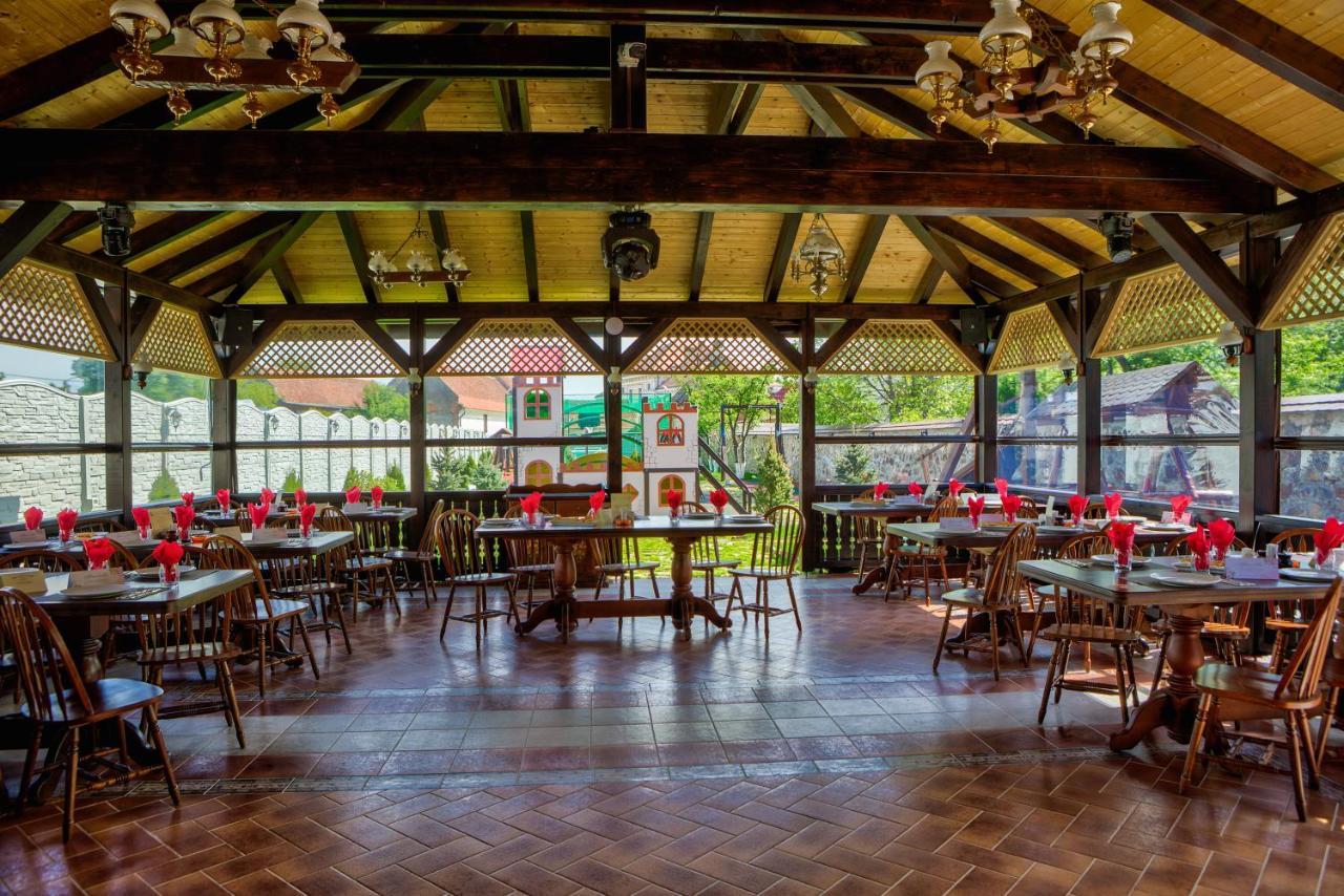 Conacul Ambient Cristian (Brasov)