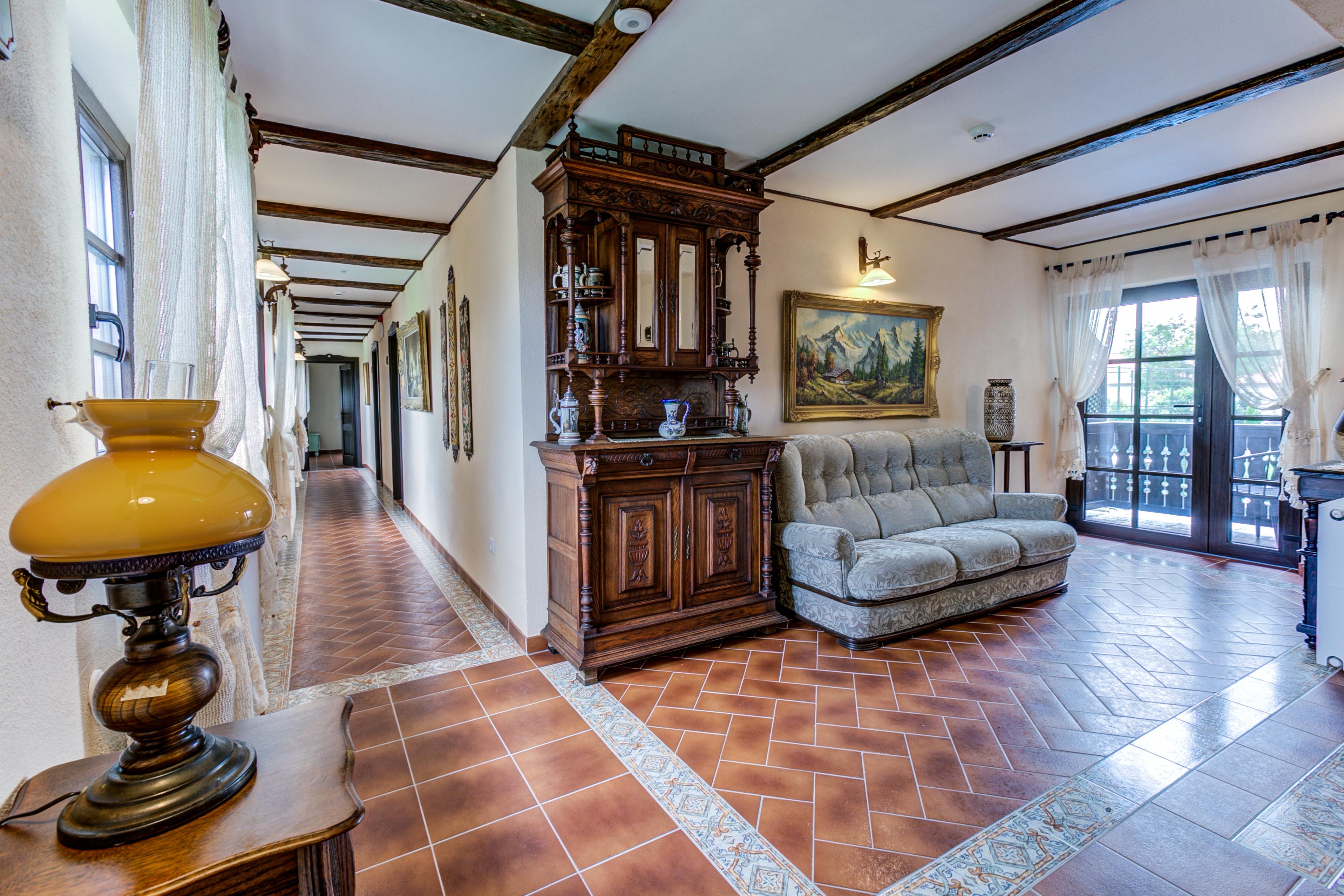 Conacul Ambient Resort 5*