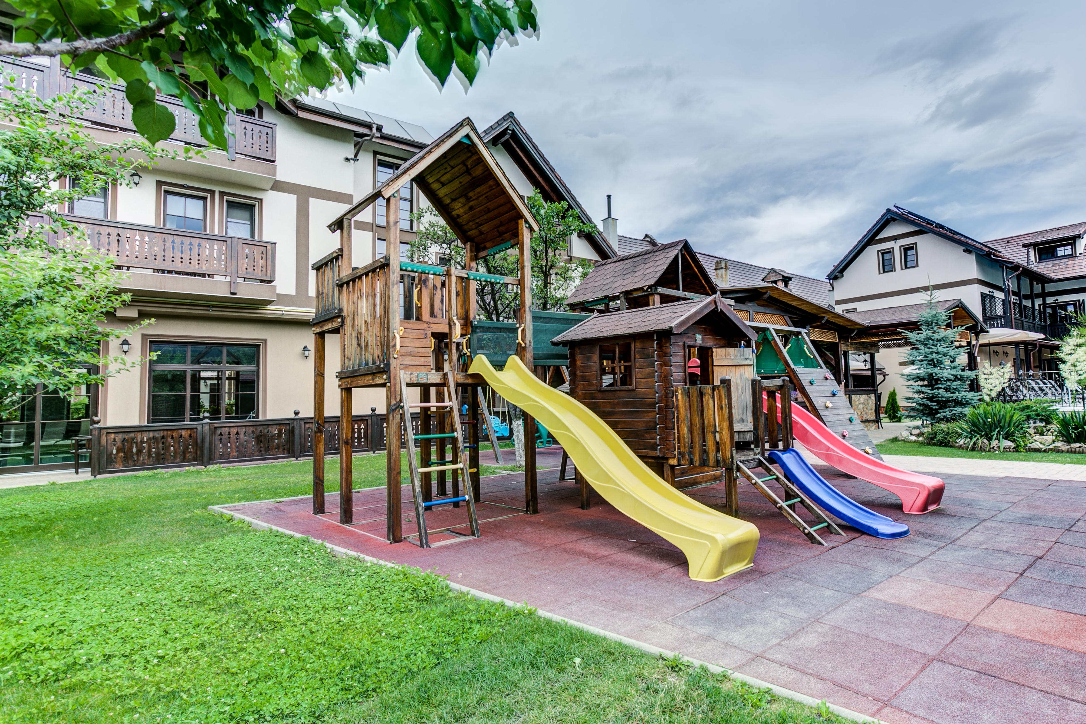 Conacul Ambient Resort